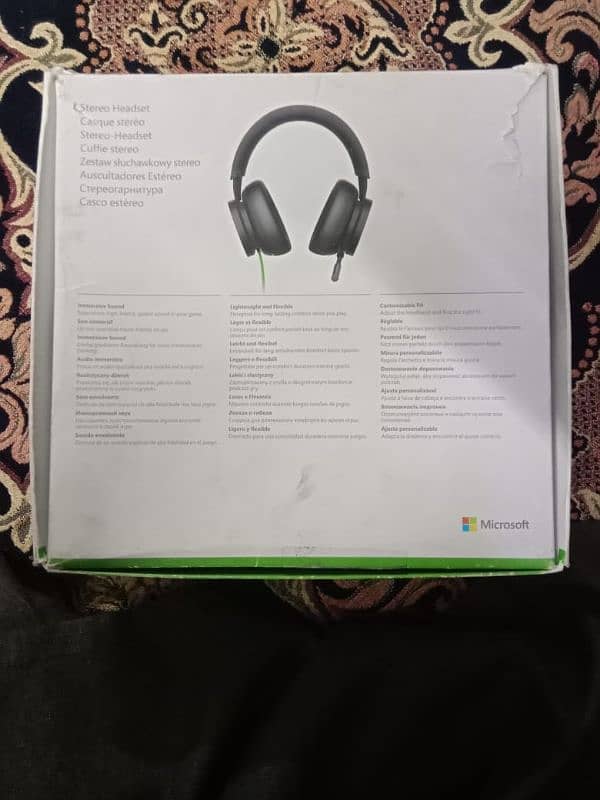 X box gaming headphone 1