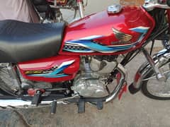 Honda 125 for sale 23. /24 All documents  clear