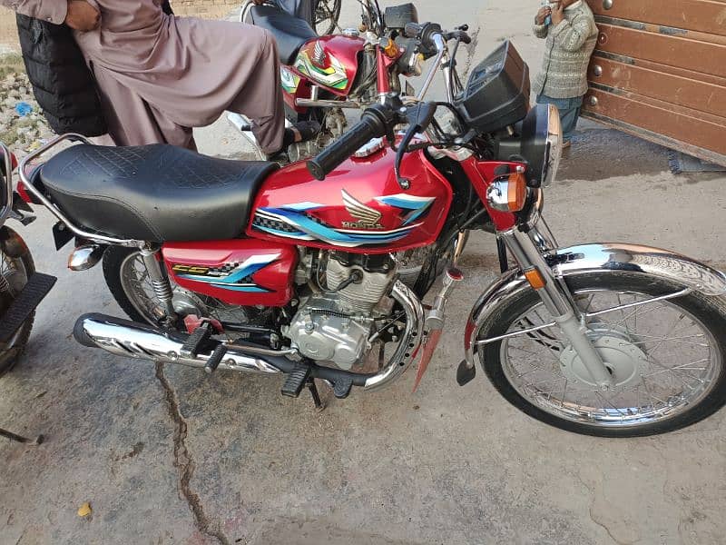 Honda 125 for sale 23. /24 All documents  clear 2