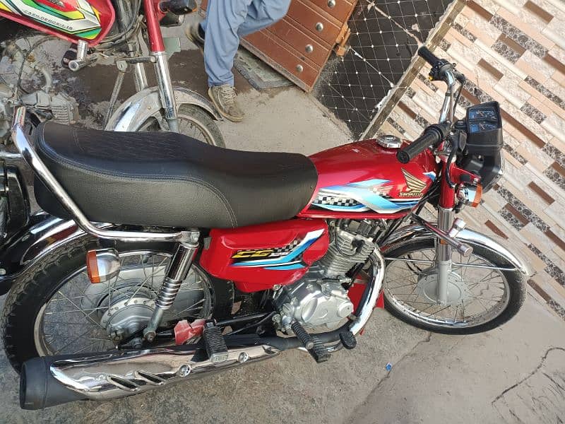 Honda 125 for sale 23. /24 All documents  clear 3