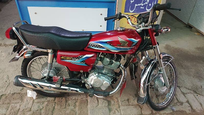 Honda 125 for sale 23. /24 All documents  clear 6