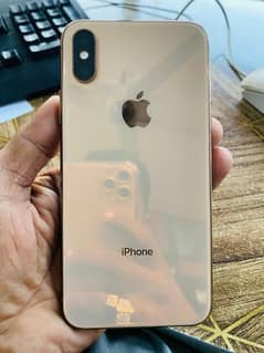 IPhone XS Golden Color whatsaap 03000032254