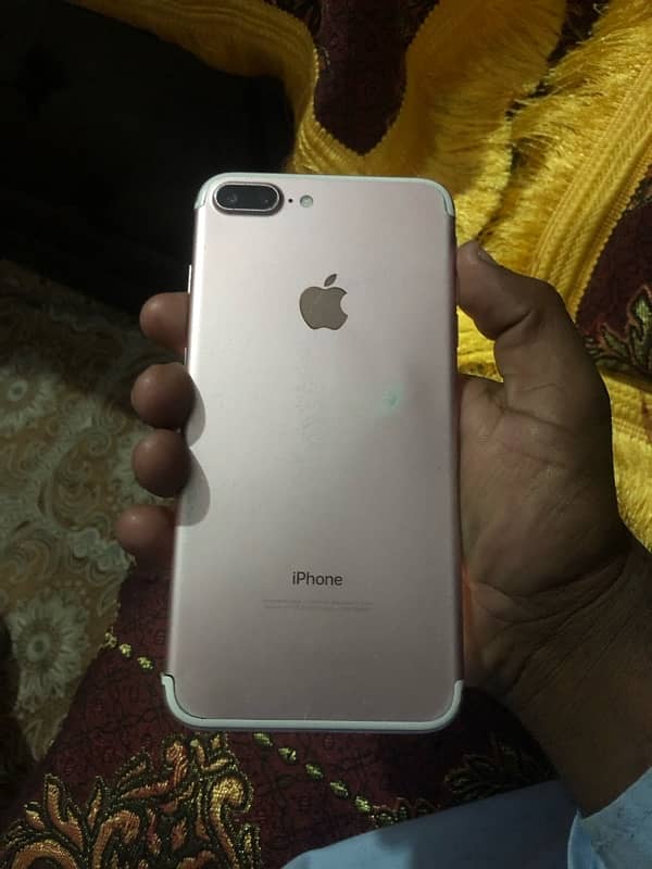 iPhone 7plus 128GB pta approved chang possible good phone 2