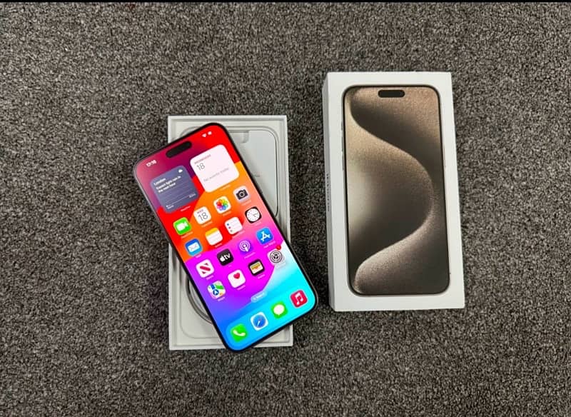 iphone 15 pro max 256GB 1