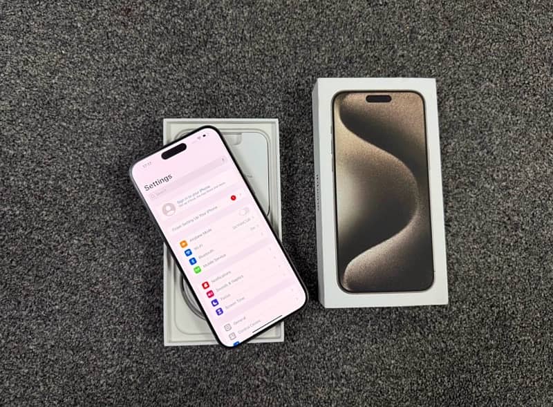 iphone 15 pro max 256GB 2