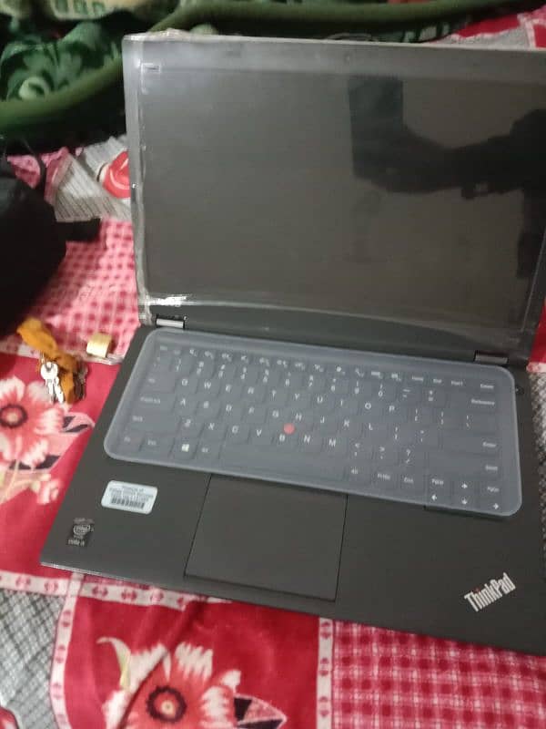 all ok good condition no fall no repair core i5 4th generation 2