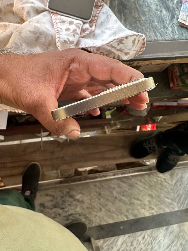 Iphone 12pro 128Gb, Pta approved 4