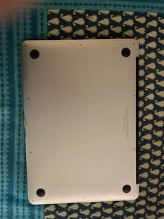 MacBook Air (early 2015) FOR PARTS BUT USABLE