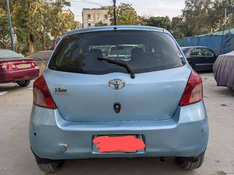 Toyota Vitz 2005 5