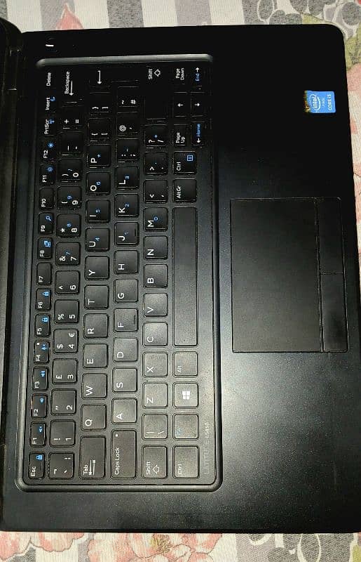 Dell Latitude E5450 – Core i5 – 5th Gen 2