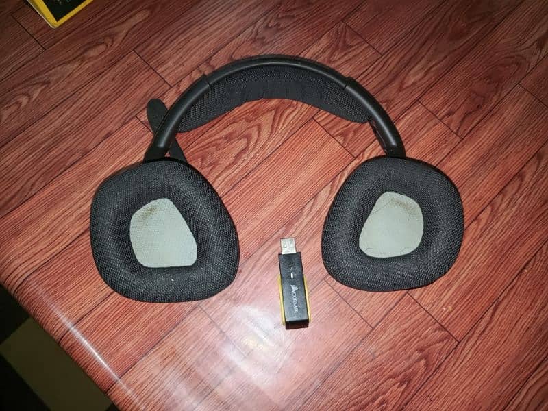 Corsair void pro wireless headphones 2