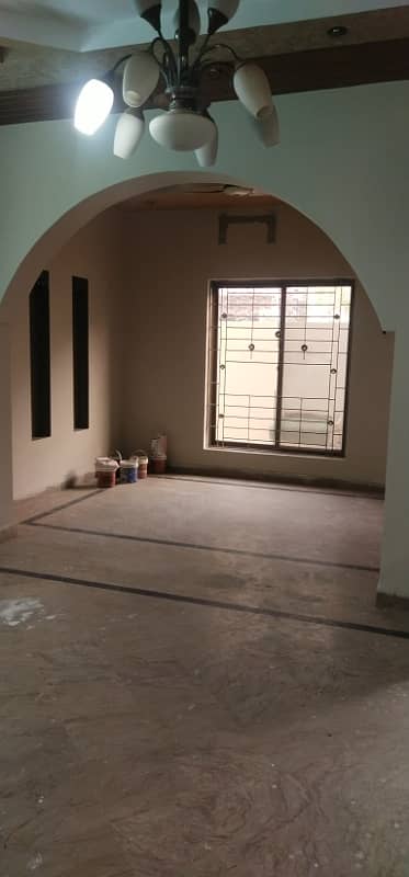 Wapda Town G4 block 5 mrla used house available for sale 1