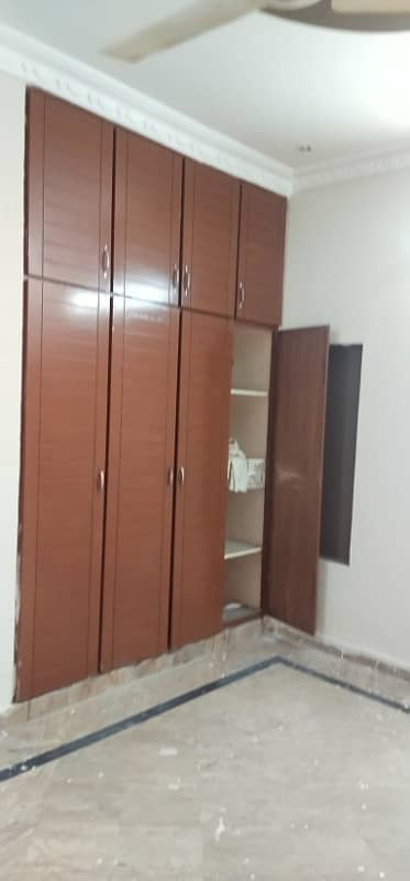 Wapda Town G4 block 5 mrla used house available for sale 3