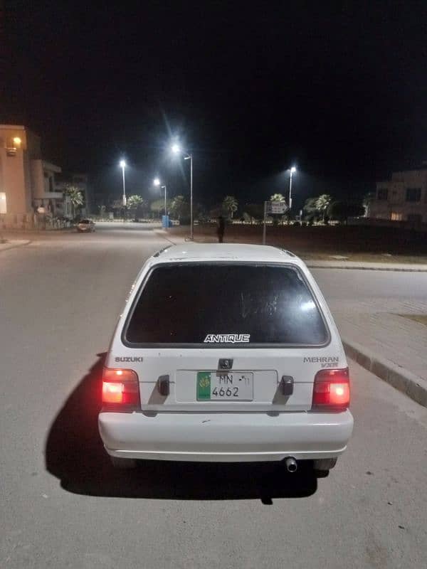 Suzuki Mehran VXR 2011 1