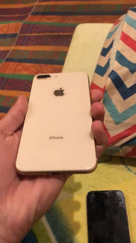 iphone 8 plus 10/10 condition Non pta, true tone off panel original 0