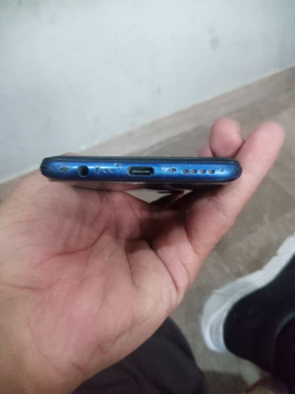 Realme C17 1