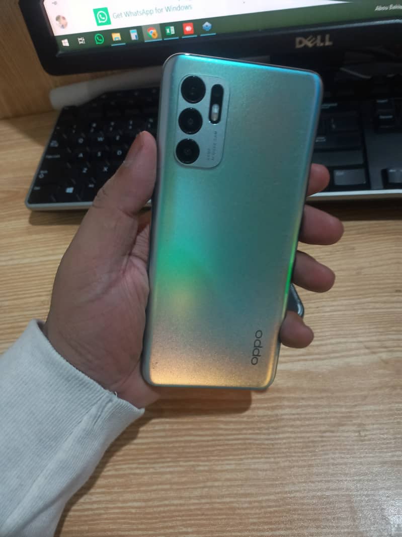 OPPO Reno 6 - 128GB Built-in, 8GB RAM 5