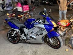 HONDA VFR 800CC | HONDA IN BIKES | 800CC