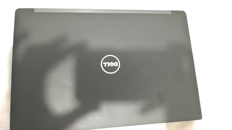 Dell laptop i5 6th generation model 7480 3