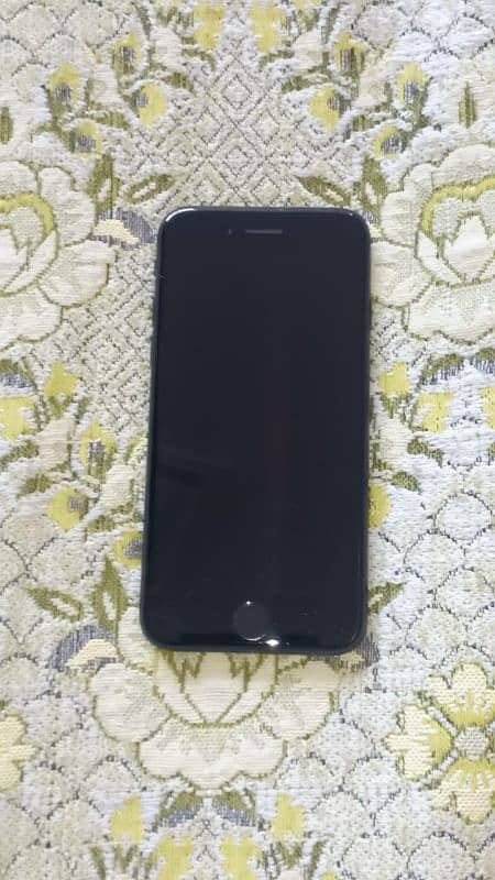 I phone 7 [URGENT SALE] 4