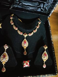 Necklace and Earring Set