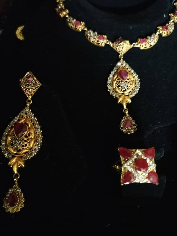 Necklace and Earring Set 3