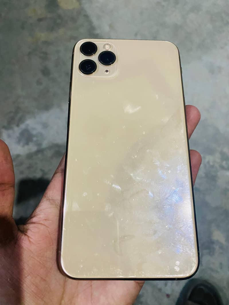 iPhone 11 Pro Max 0