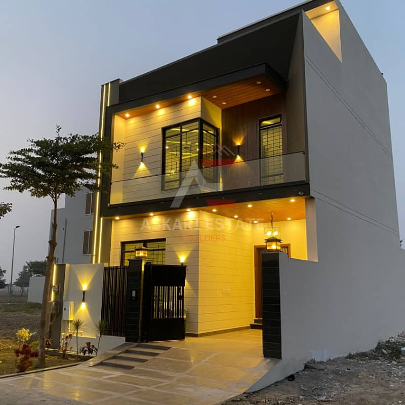 5 MARLA BRAND NEW HOUSE AVAILABLE FOR SALE (AT REASONABLE PRICE) IN ROYAL PALM CITI GUJRANWALA 0