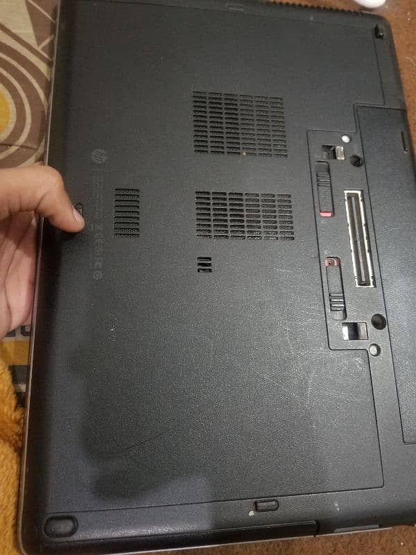 hp laptop probook 4th generation core i7 8 gb ram installed 2