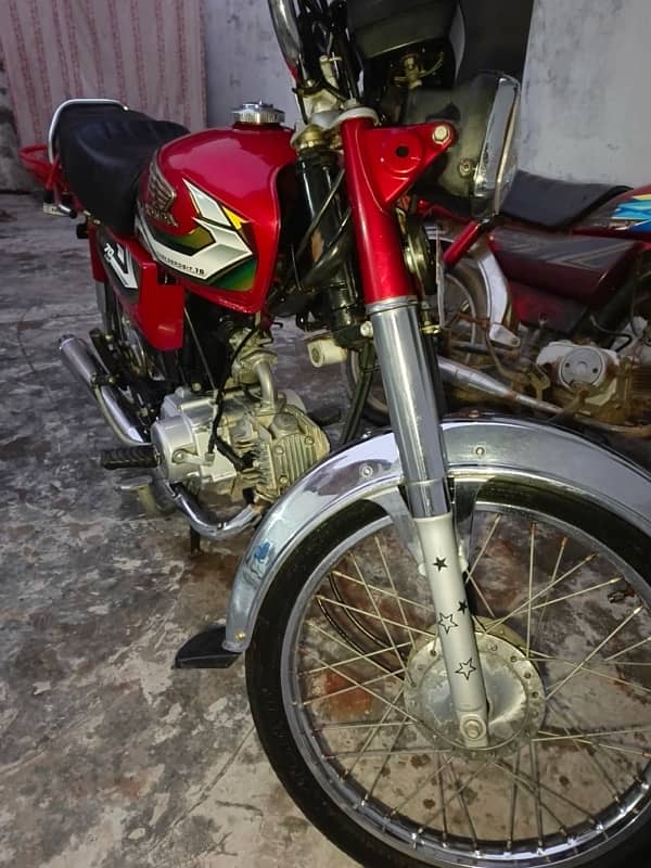 Honda 70 for sale in lahore 0