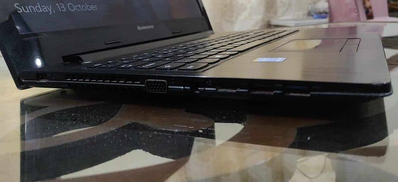 Lenovo i3 5th Gen 15.6" Display 10/10 laptop 5