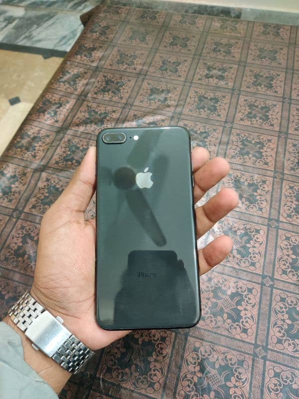 PTA Approved iphone 8 plus, 64 GB 1