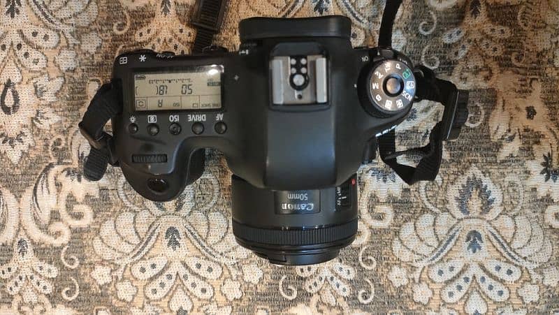 6D Canon DSLR Camera With 50mm lens 1.8 and 24-105 STM 4