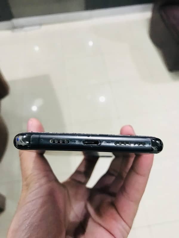 iPhone 11 Pro Max 256 Gb   Non-PTA 7