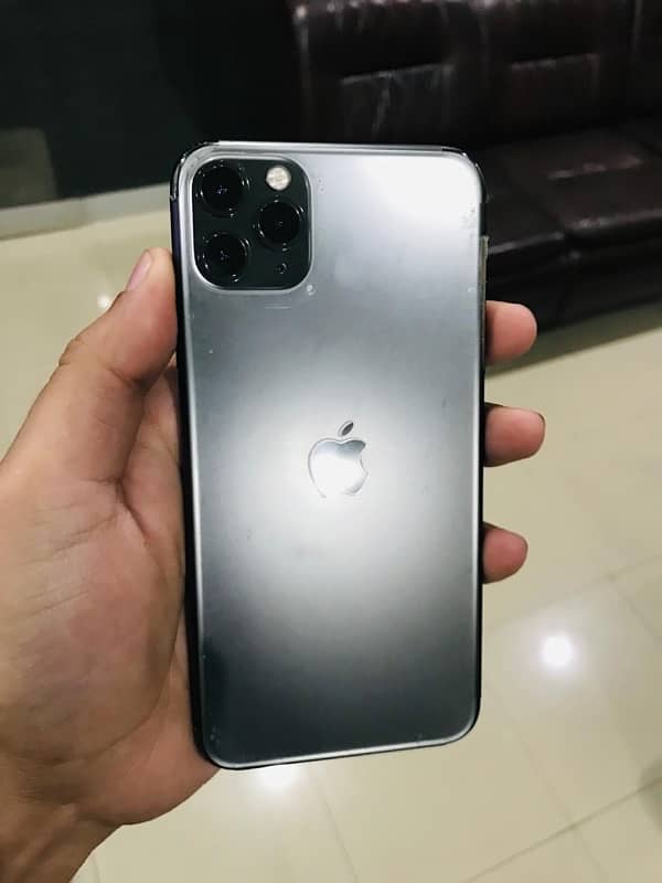 iPhone 11 Pro Max 256 Gb   Non-PTA 8