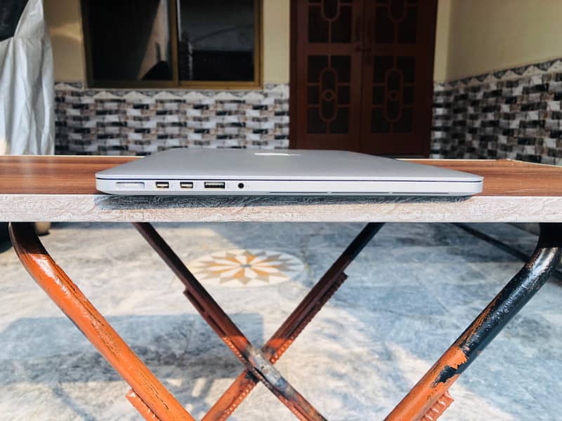 MacBook Pro (Retina, 15-inch, Mid 2015) 8