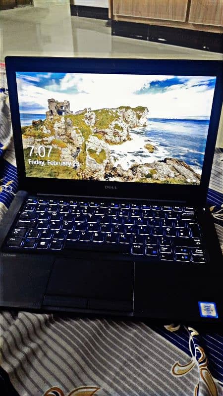 dell latitude 7280 8gb ram 512 gb ssd . 3