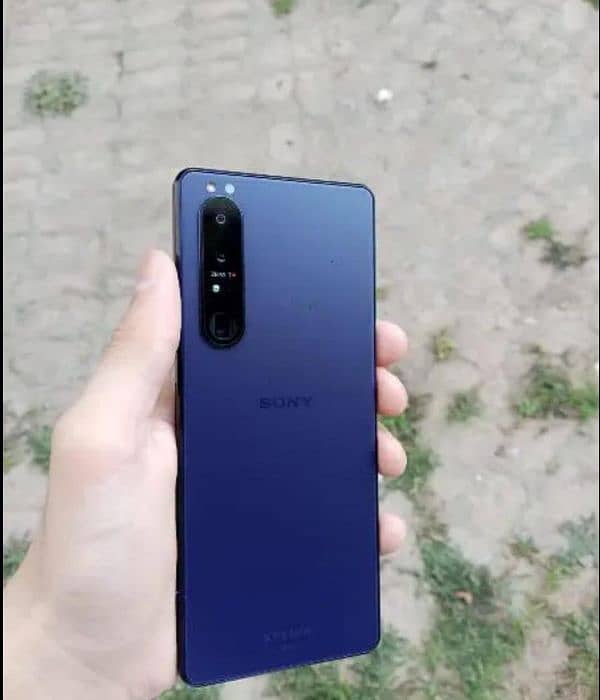 sony xperia 1 mark iii 2