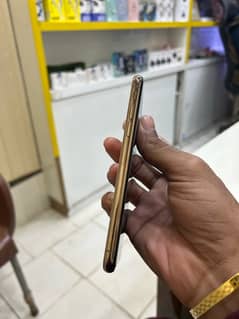 iphone XS  64GB  Factory Unlock