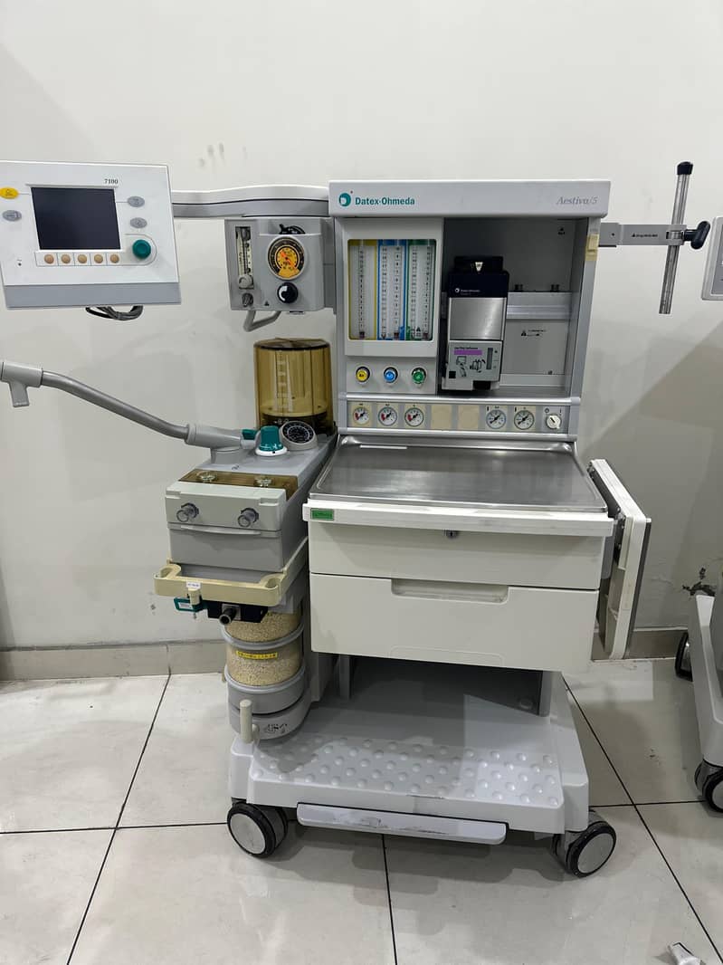 Imported Anesthesia Machine – Perfect for Hospitals & Clinics 6