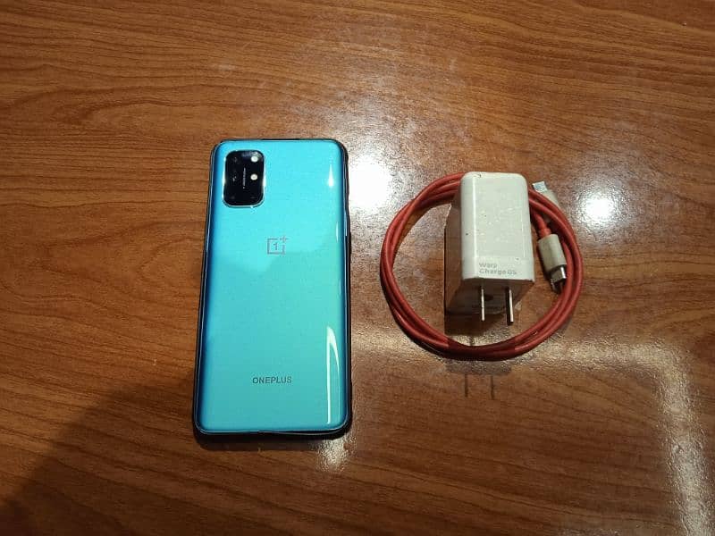 OnePlus 8T with original charger 12/256 0