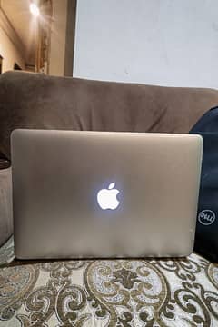 Apple MacBook 2014 model