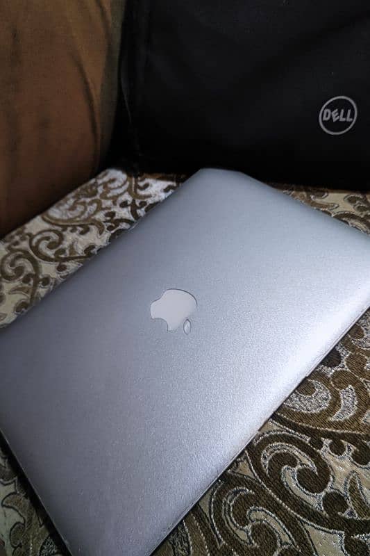 Apple MacBook 2014 model 4