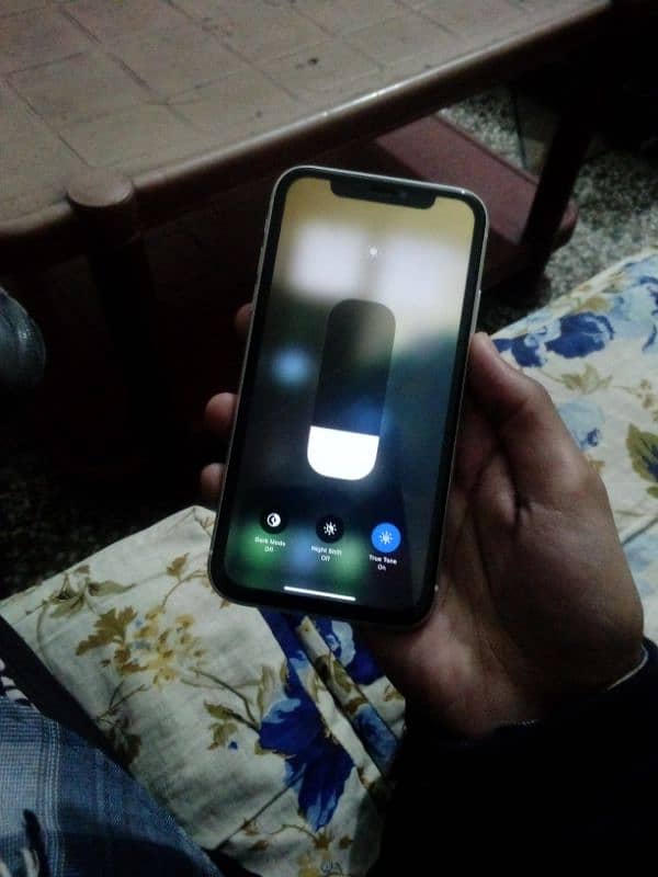 iphone 11 64gb non 3