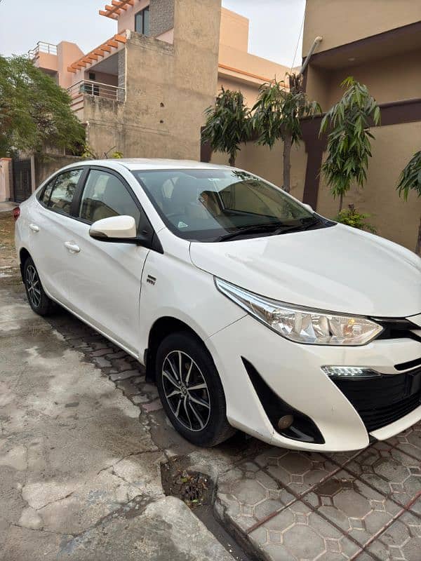 B2B Toyota Yaris 2021 ATIV CVT Full Option 4