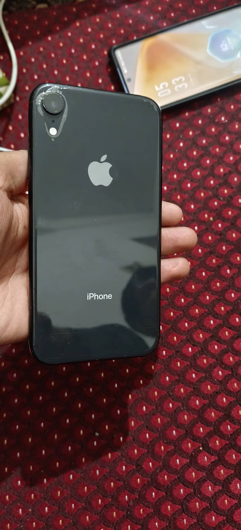 Apple iPhone XR 1