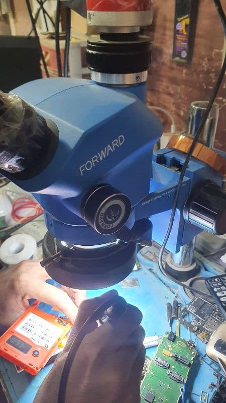 Microscope  Farward 7050 pro 0