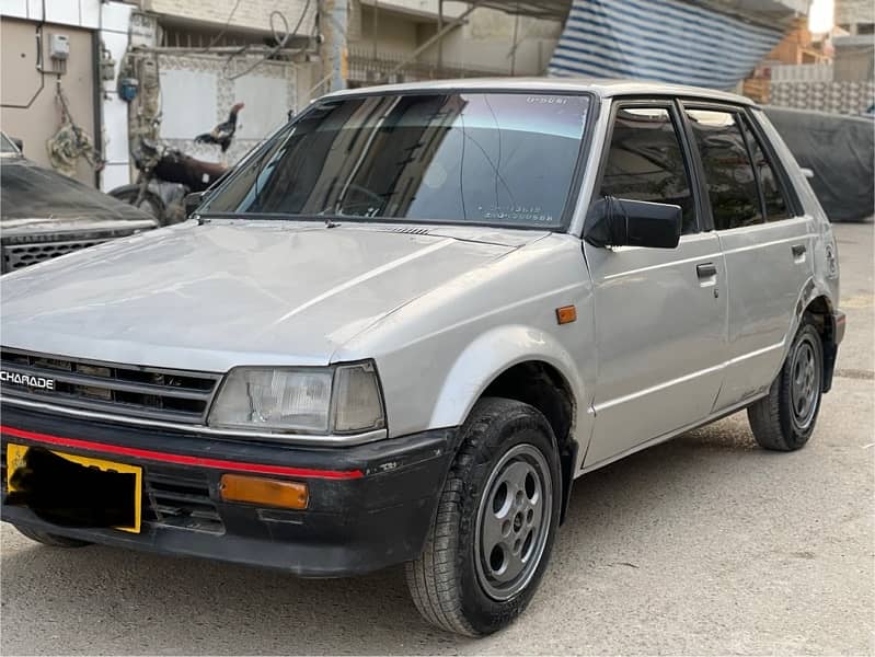 Daihatsu Charade 1986 0