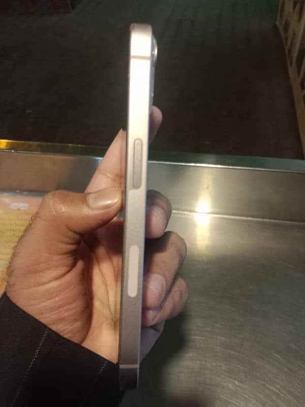 i phone 13 non pta 128 GB condition 10/10% 5