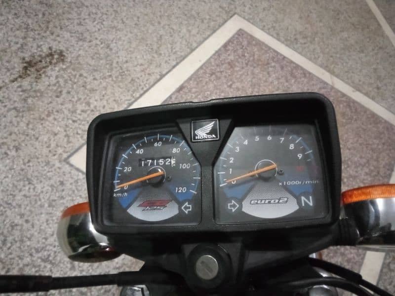 Self Start Honda 125 Special Edition 2022 For Sale | Perfect Condition 8